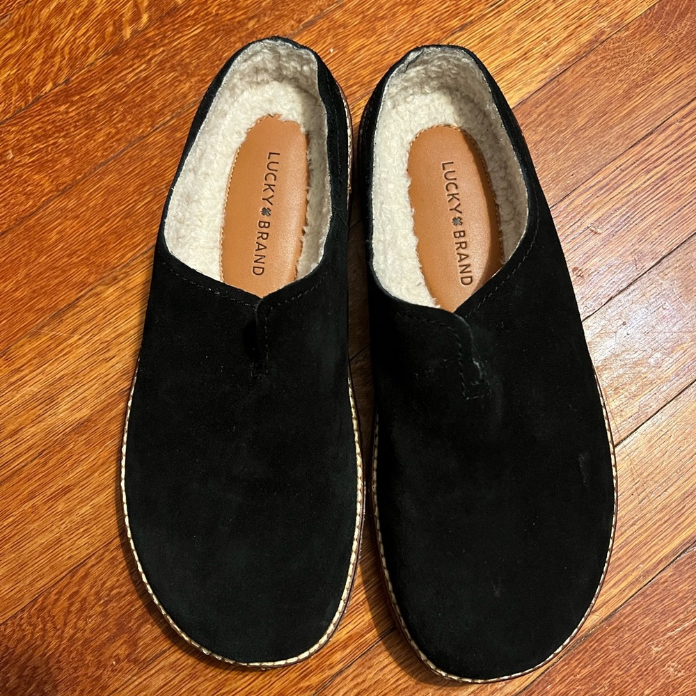 New without box Lucky Brand Clog in Black- size 11